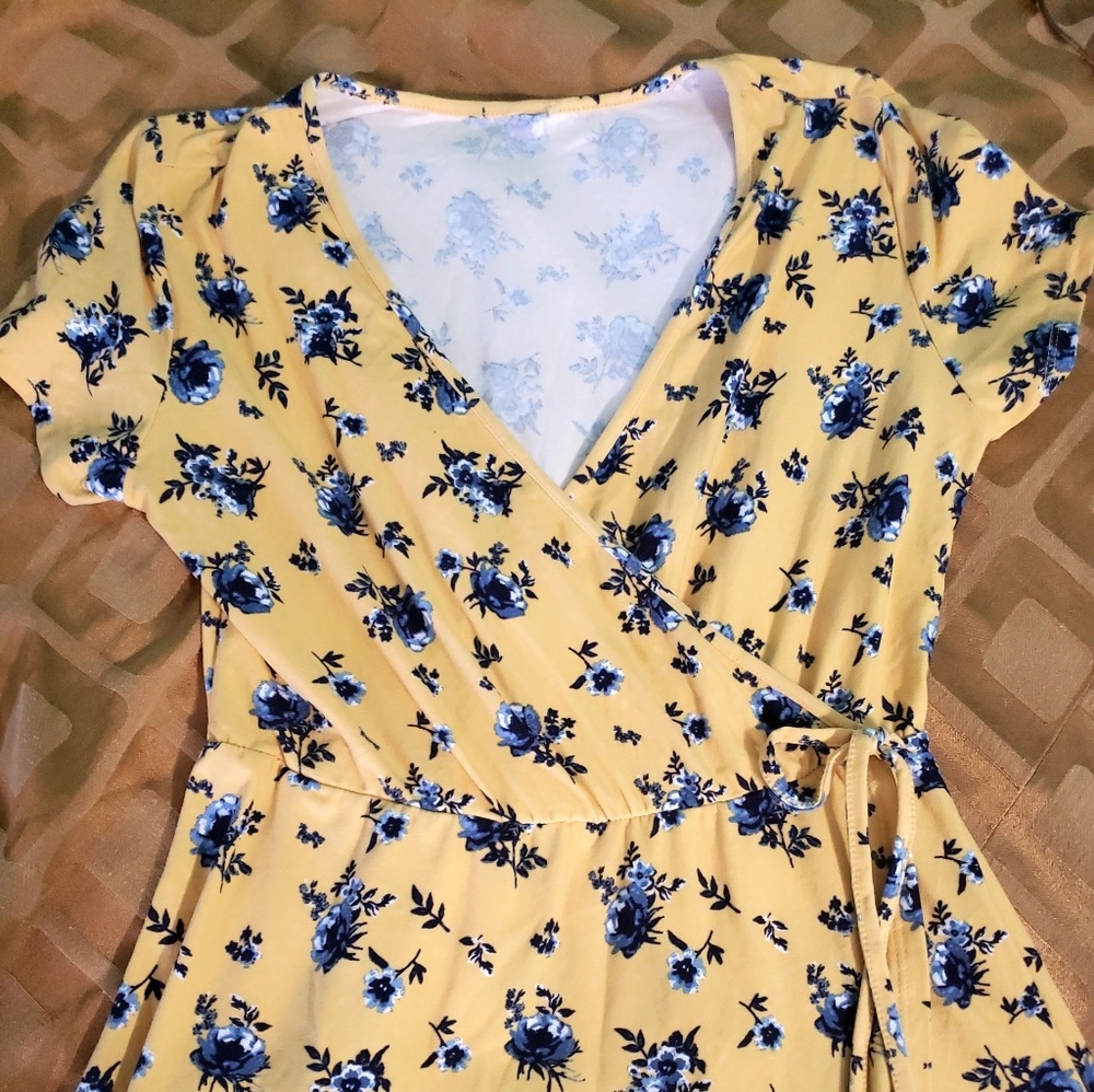 •Blue flower Printed Dress
